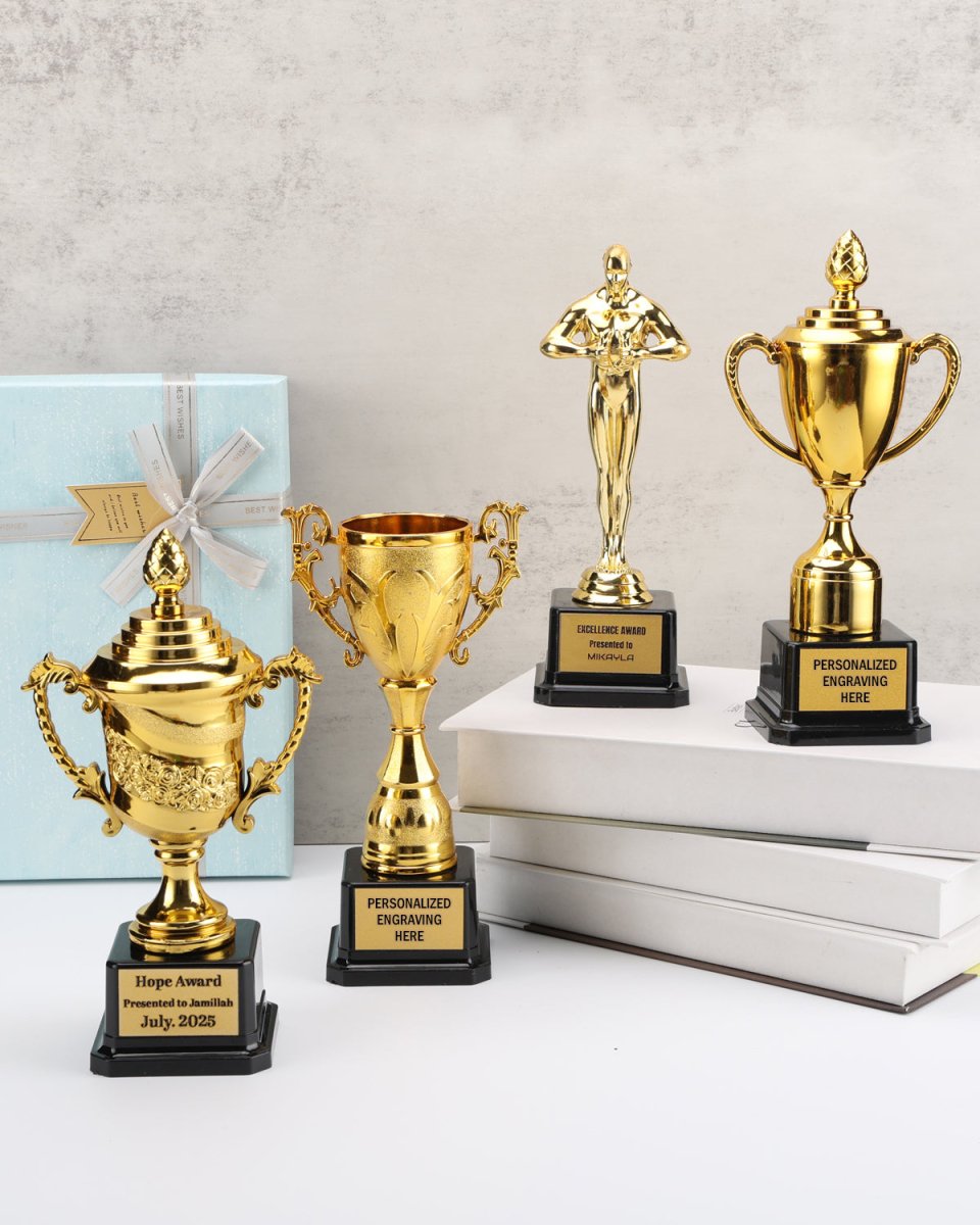 Personalized Rose Trophy - Giftula