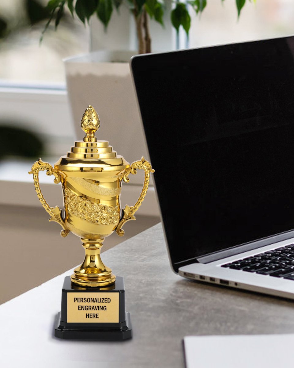 Personalized Rose Trophy - Giftula